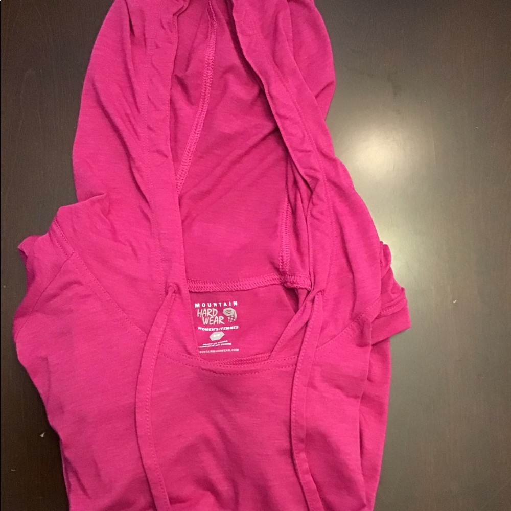 Mountain Hard Wear Pullover Shirt with - Picture 7 of 7